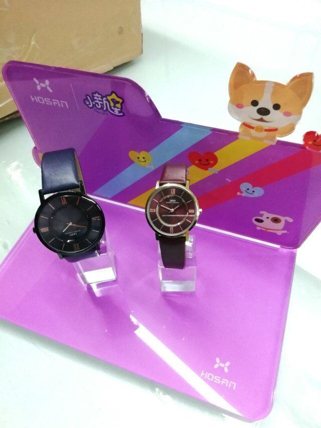 Acrylic Children Watch Display Stand with C Circle