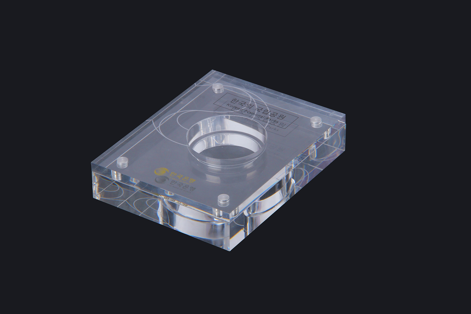 Acrylic coin box Acrylic coin box